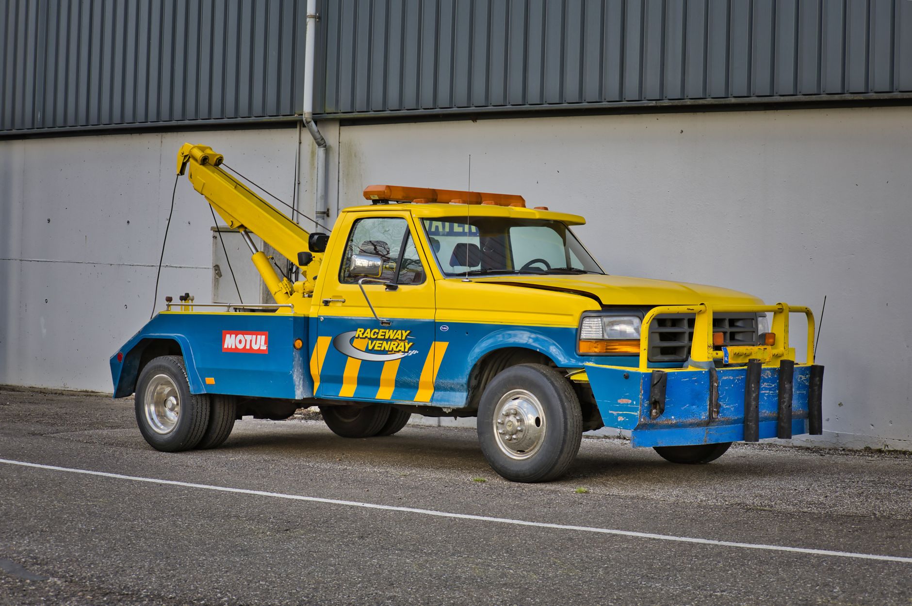 Remorquage voiture équipe à Boulogne-Billancourt